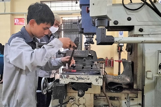 Trường Cao đẳng Nghề Hải Dương hợp tác với gần 40 doanh nghiệp giải quyết việc làm cho học viên